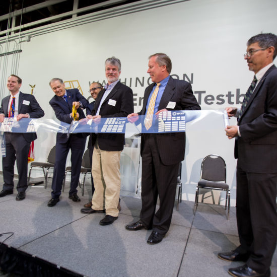 , CEI Opens Washington Clean Energy Testbeds with Governor Inslee