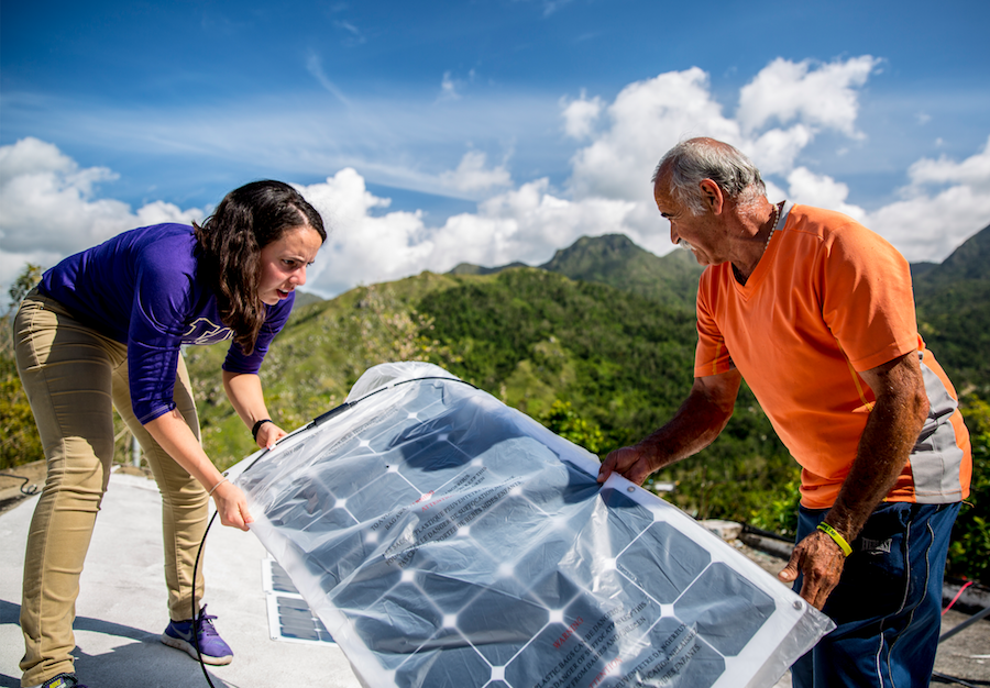 Installing a solar panel in Puerto Rico