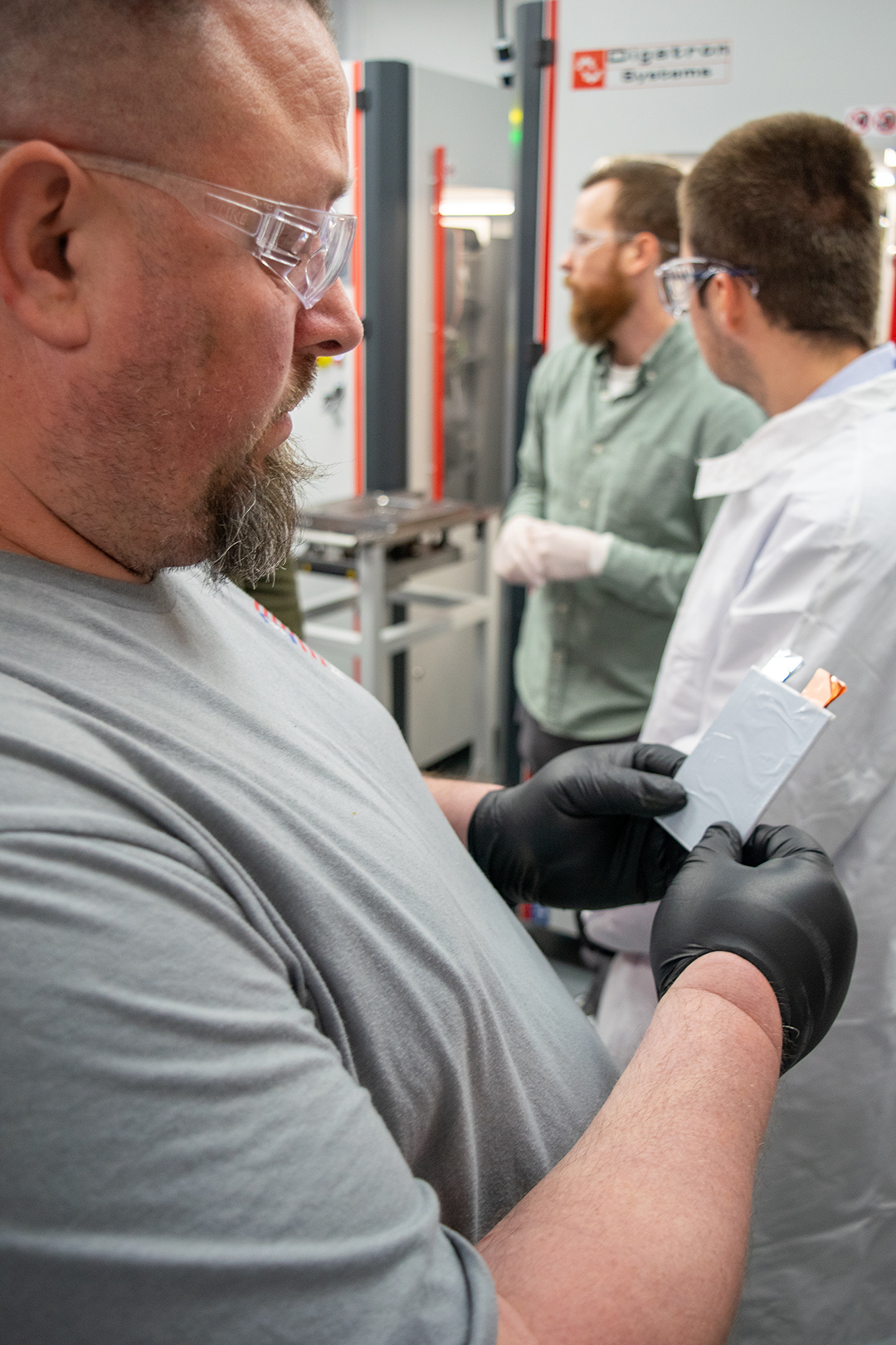 , West Coast’s first public, open-access lab for pilot-scale battery manufacturing opens in Seattle